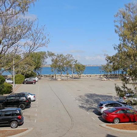 פרת'' Hillarys Marina Apartment מראה חיצוני תמונה