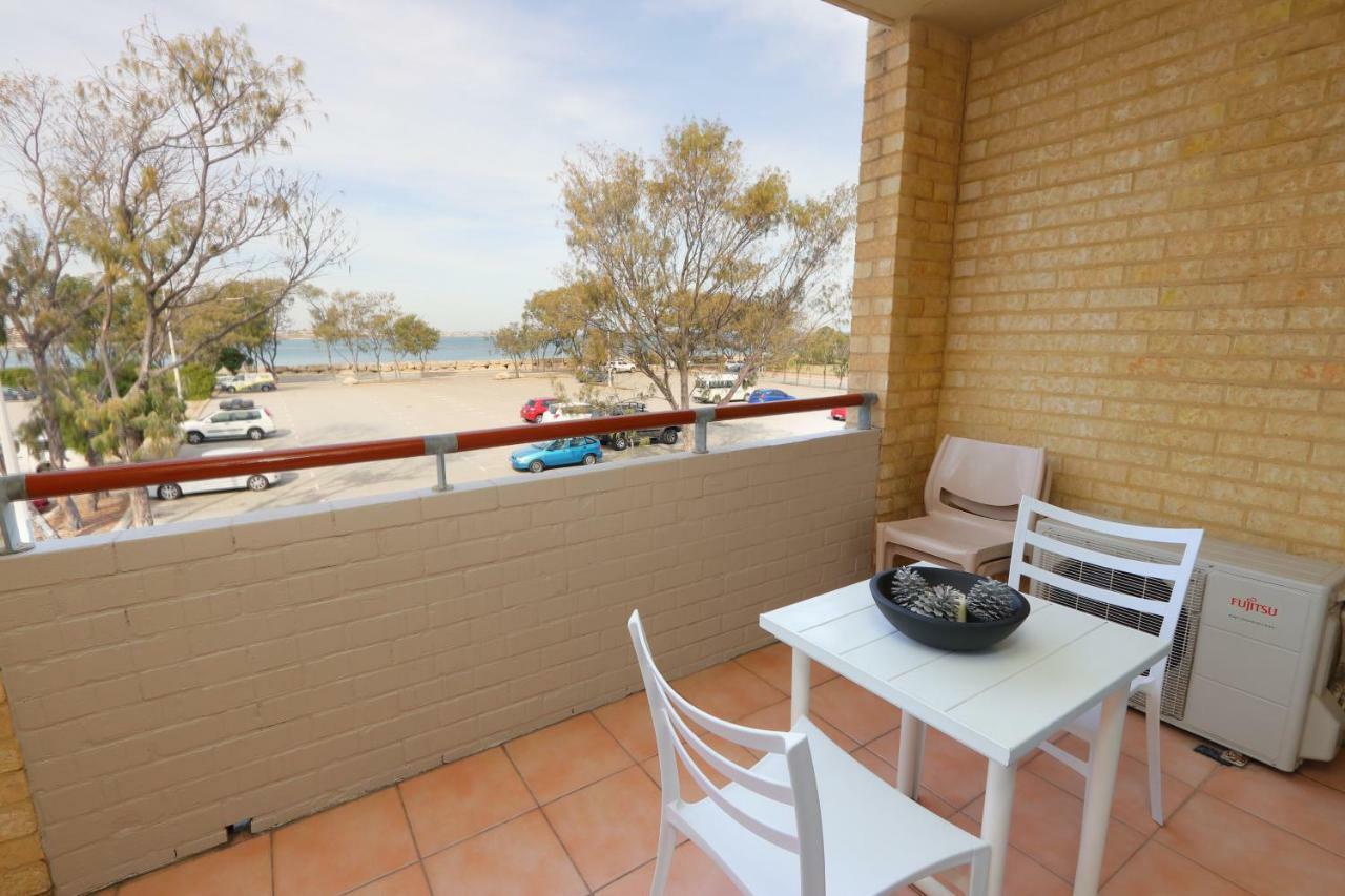 פרת'' Hillarys Marina Apartment מראה חיצוני תמונה