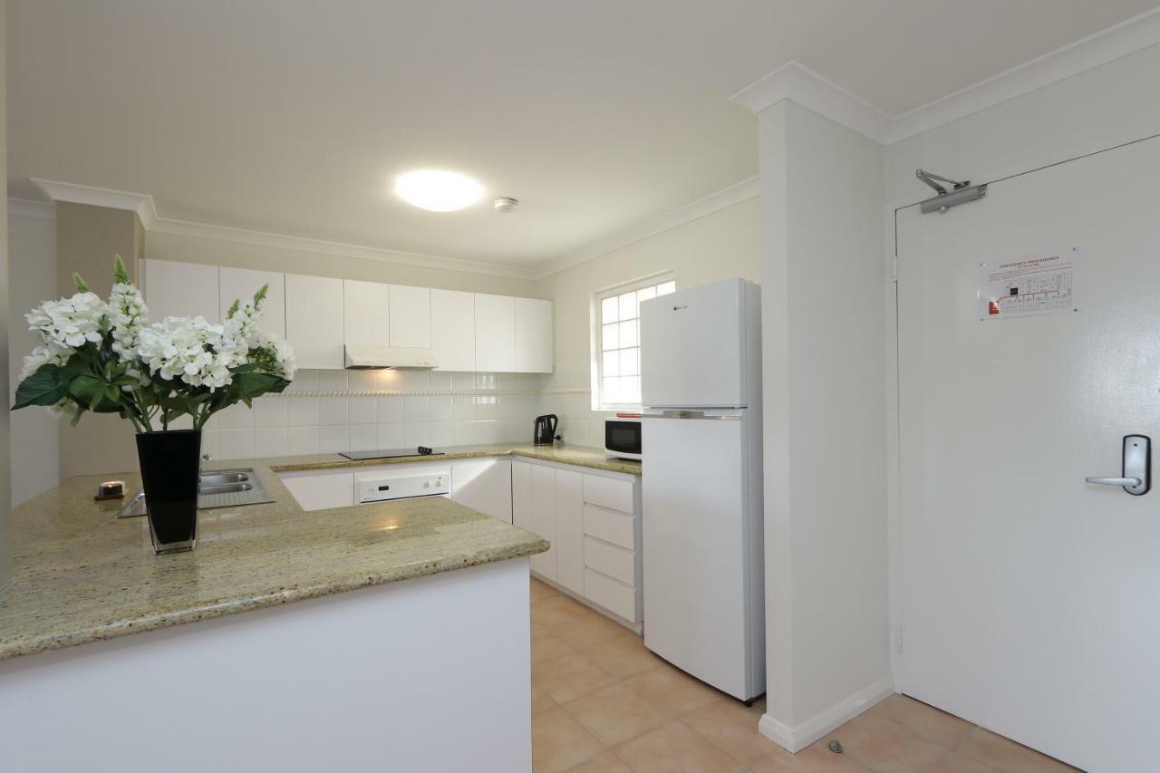 פרת'' Hillarys Marina Apartment מראה חיצוני תמונה